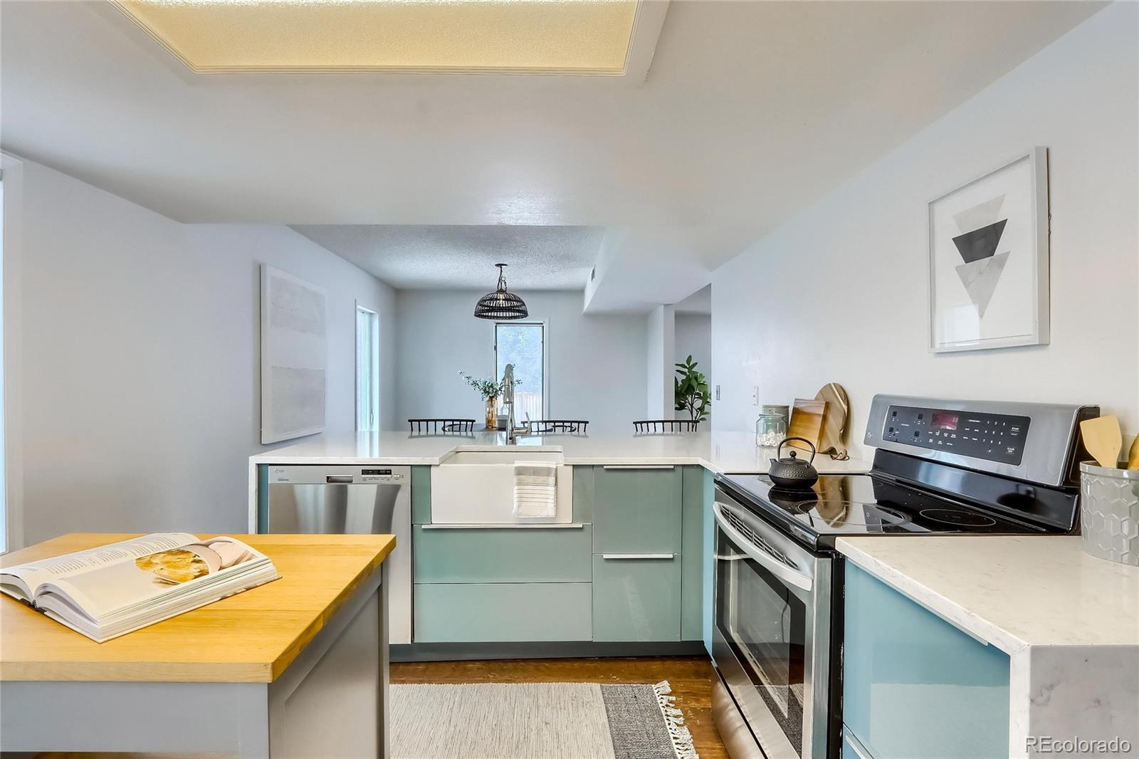 6405 S Dayton Street Unit: 103