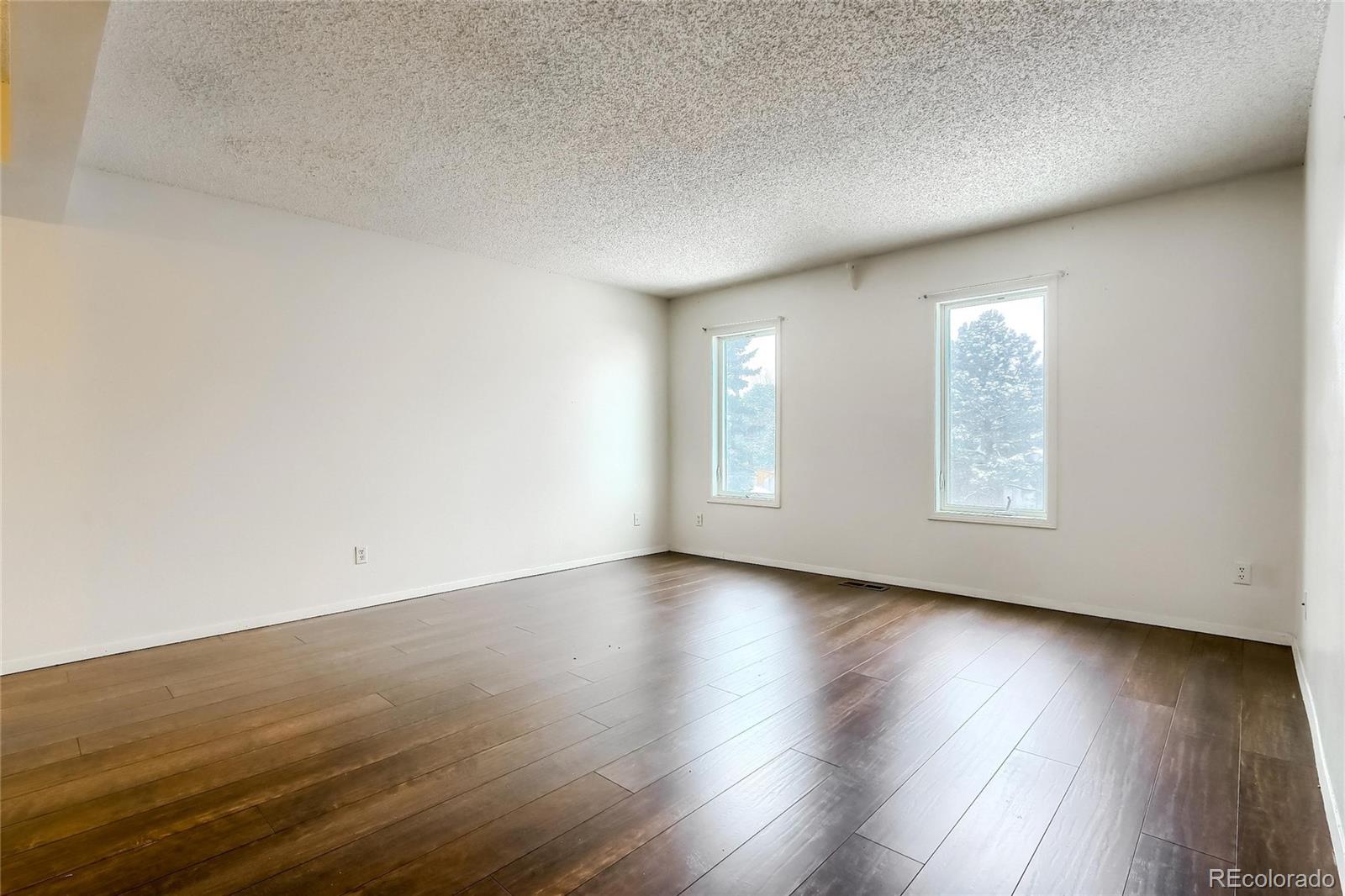 6405 S Dayton Street Unit: 103