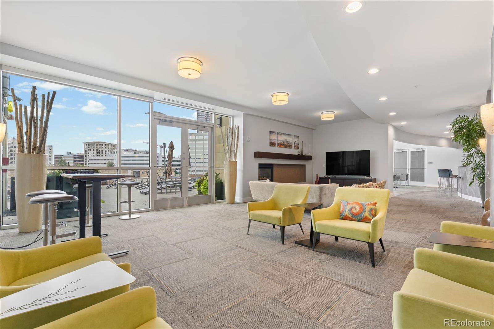 2001 Lincoln Street Unit: 2623