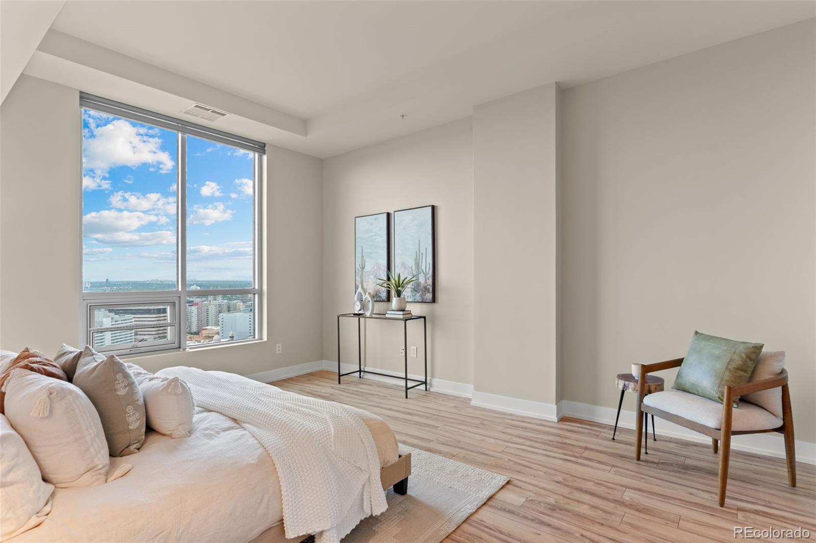 2001 Lincoln Street Unit: 2623