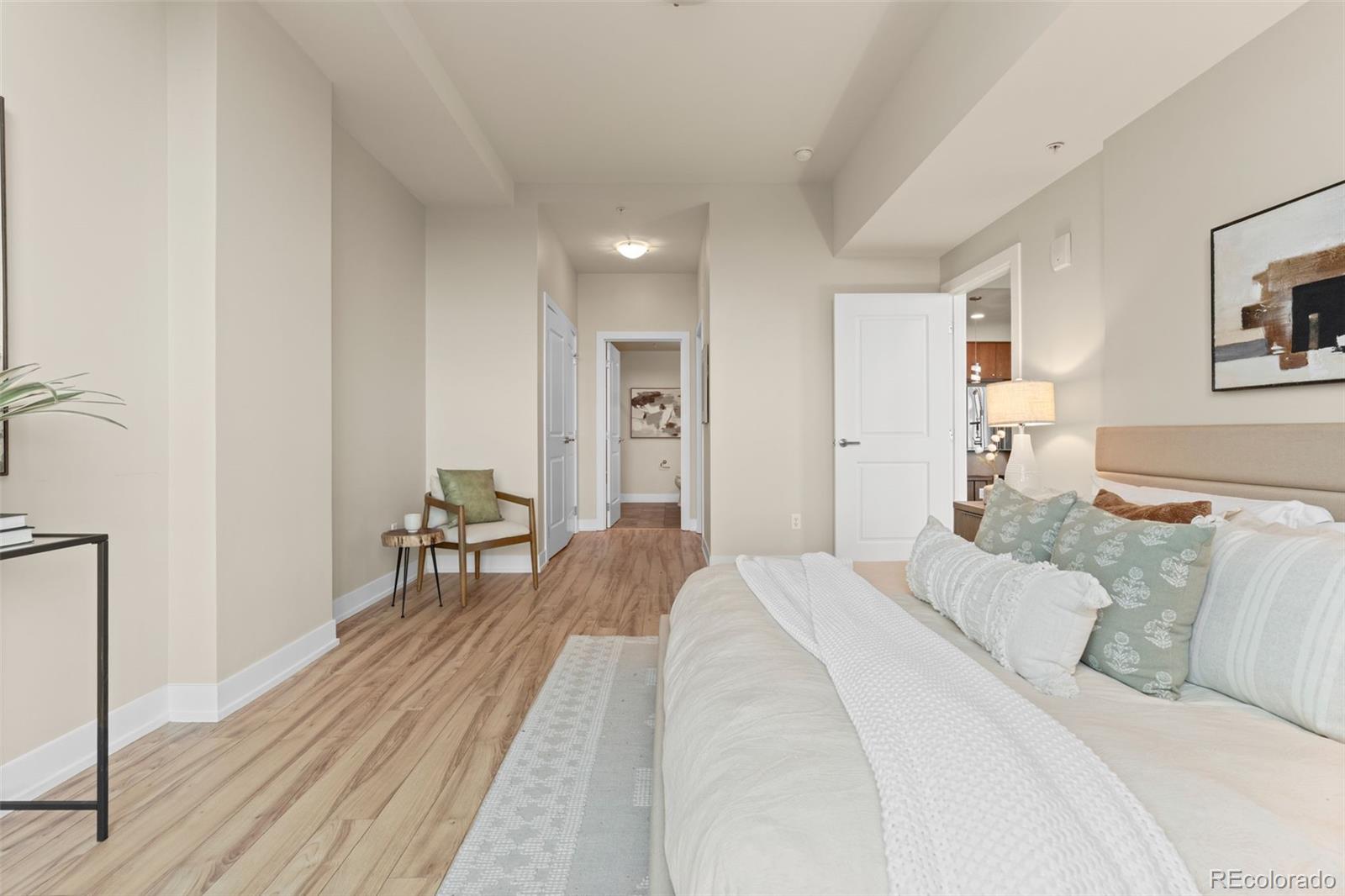 2001 Lincoln Street Unit: 2623