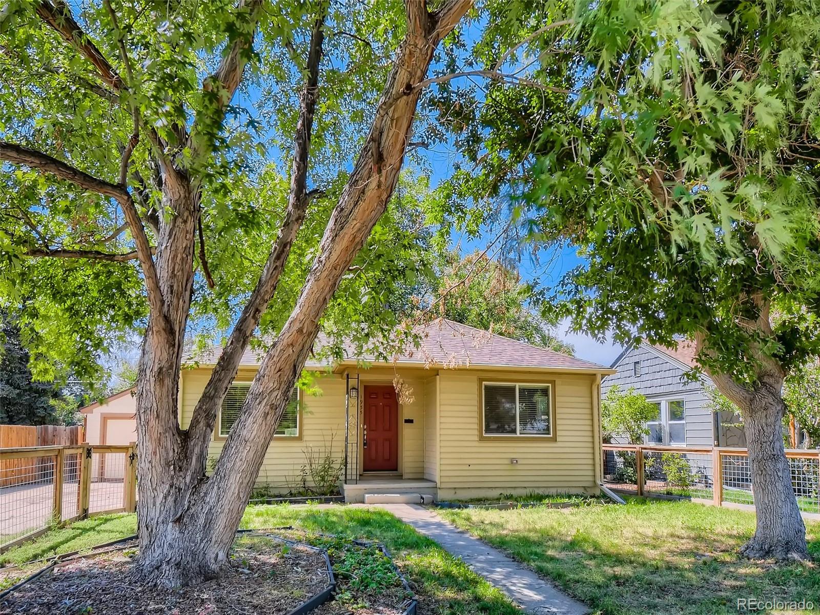 1935 Rosemary Street
