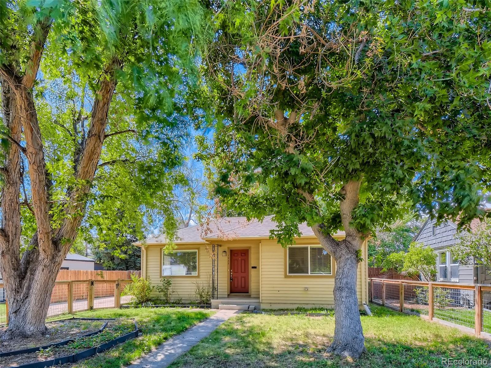 1935 Rosemary Street