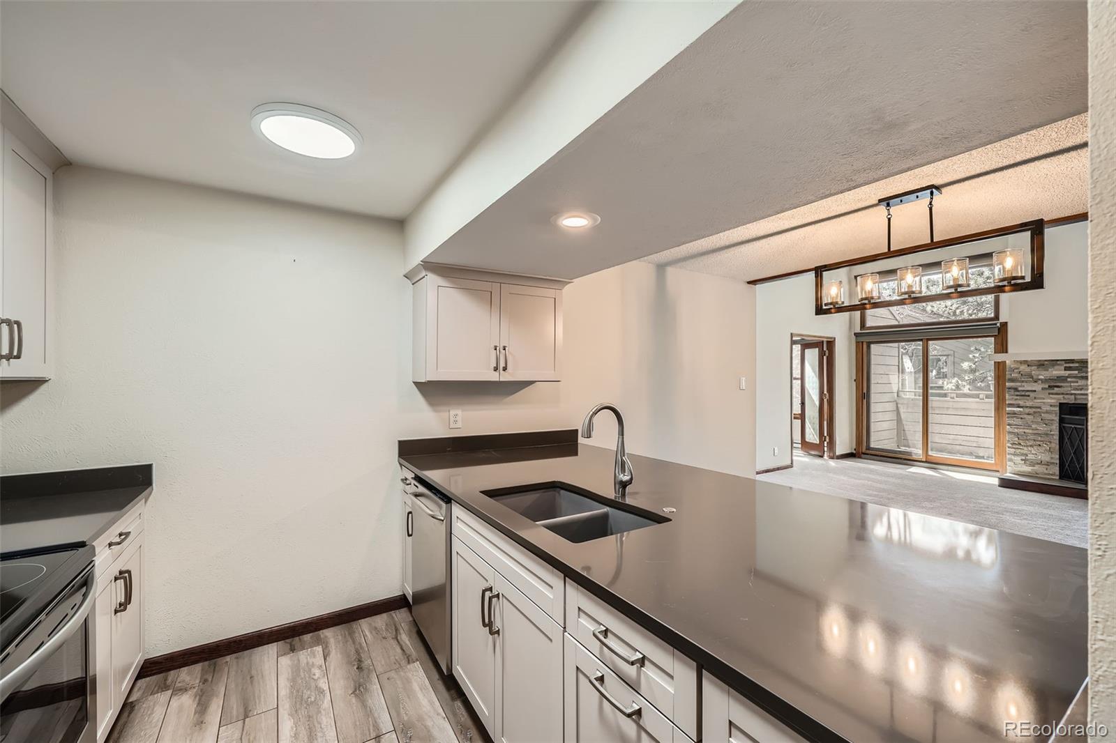 23566 Pondview Place Unit: F