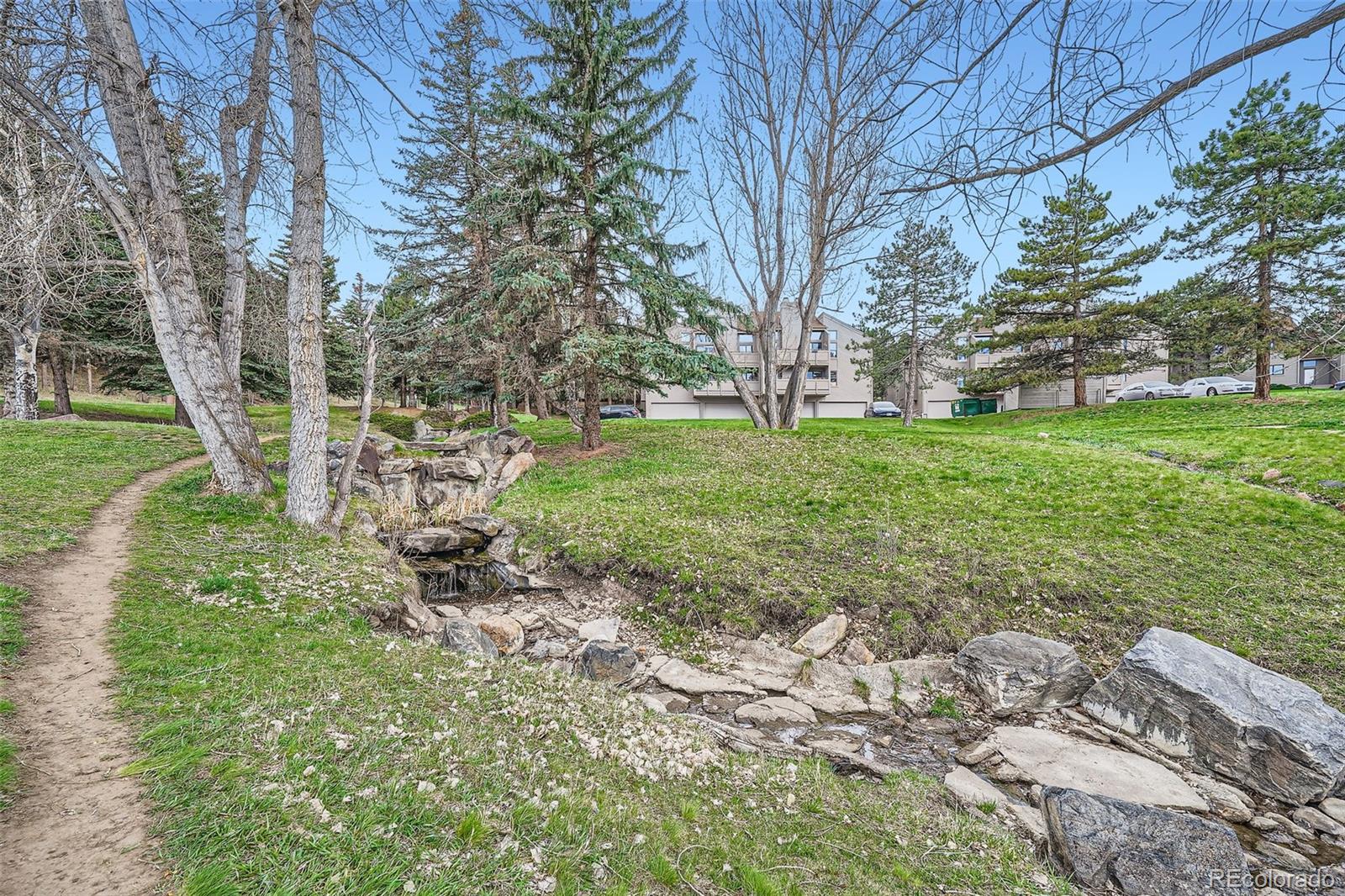 23566 Pondview Place Unit: F