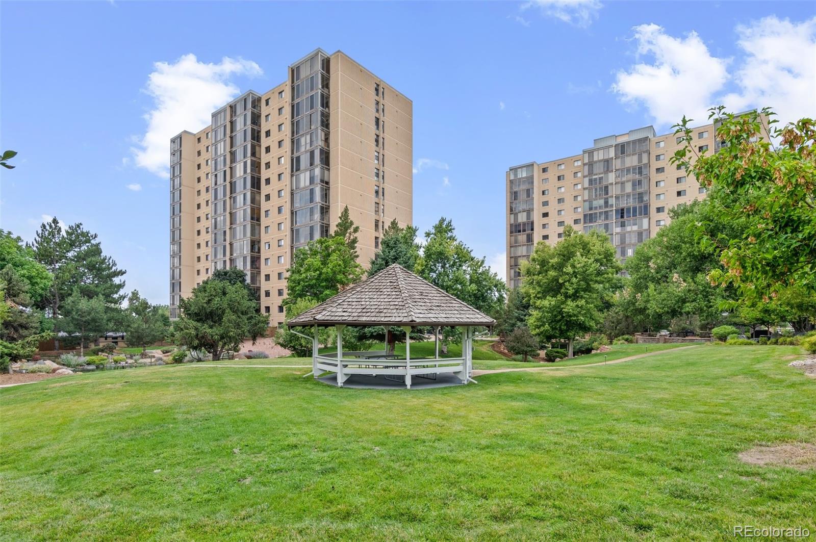 7877 E Mississippi Avenue Unit: 104