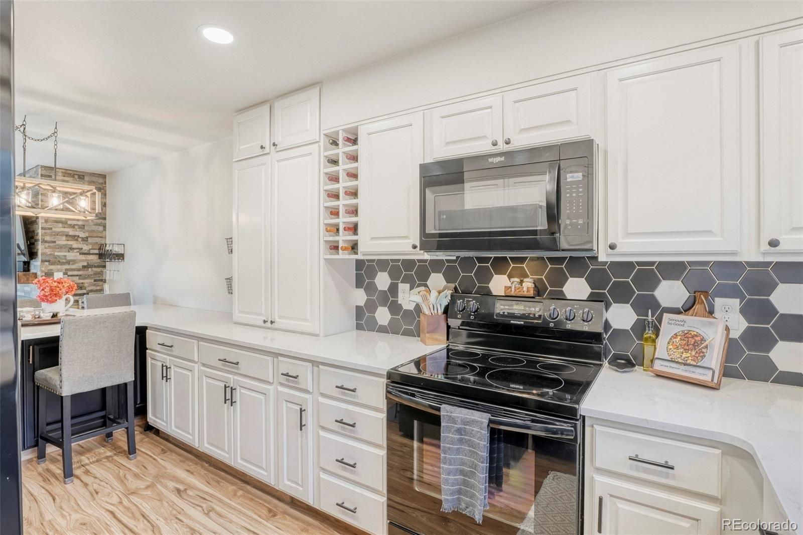 3463 S Ammons Street Unit: 6-1