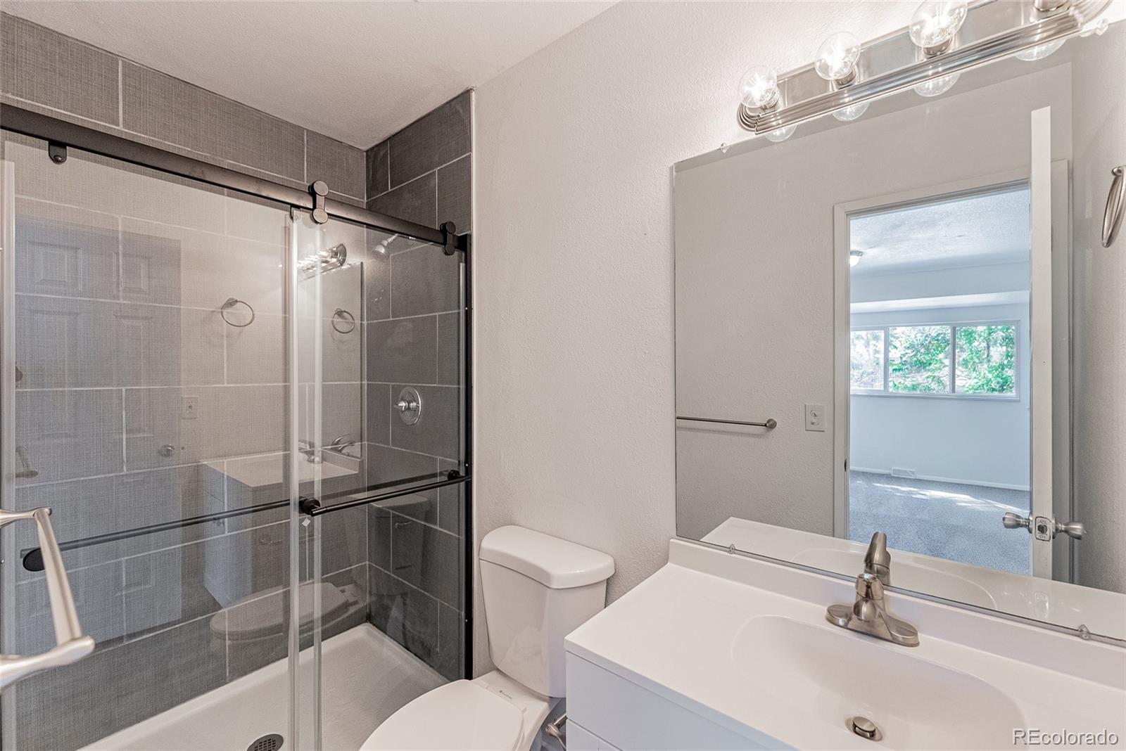 8690 Mariposa Street