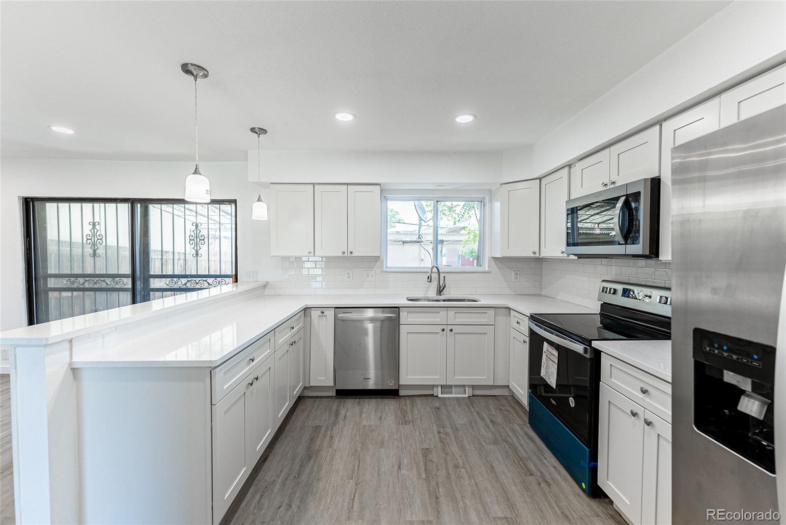 8690 Mariposa Street