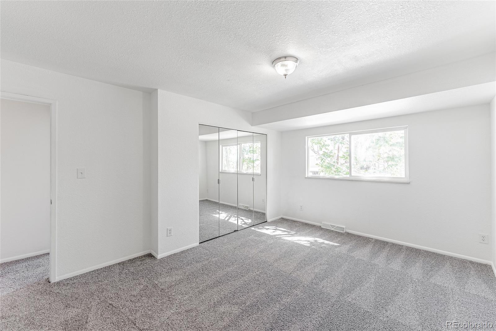 8690 Mariposa Street