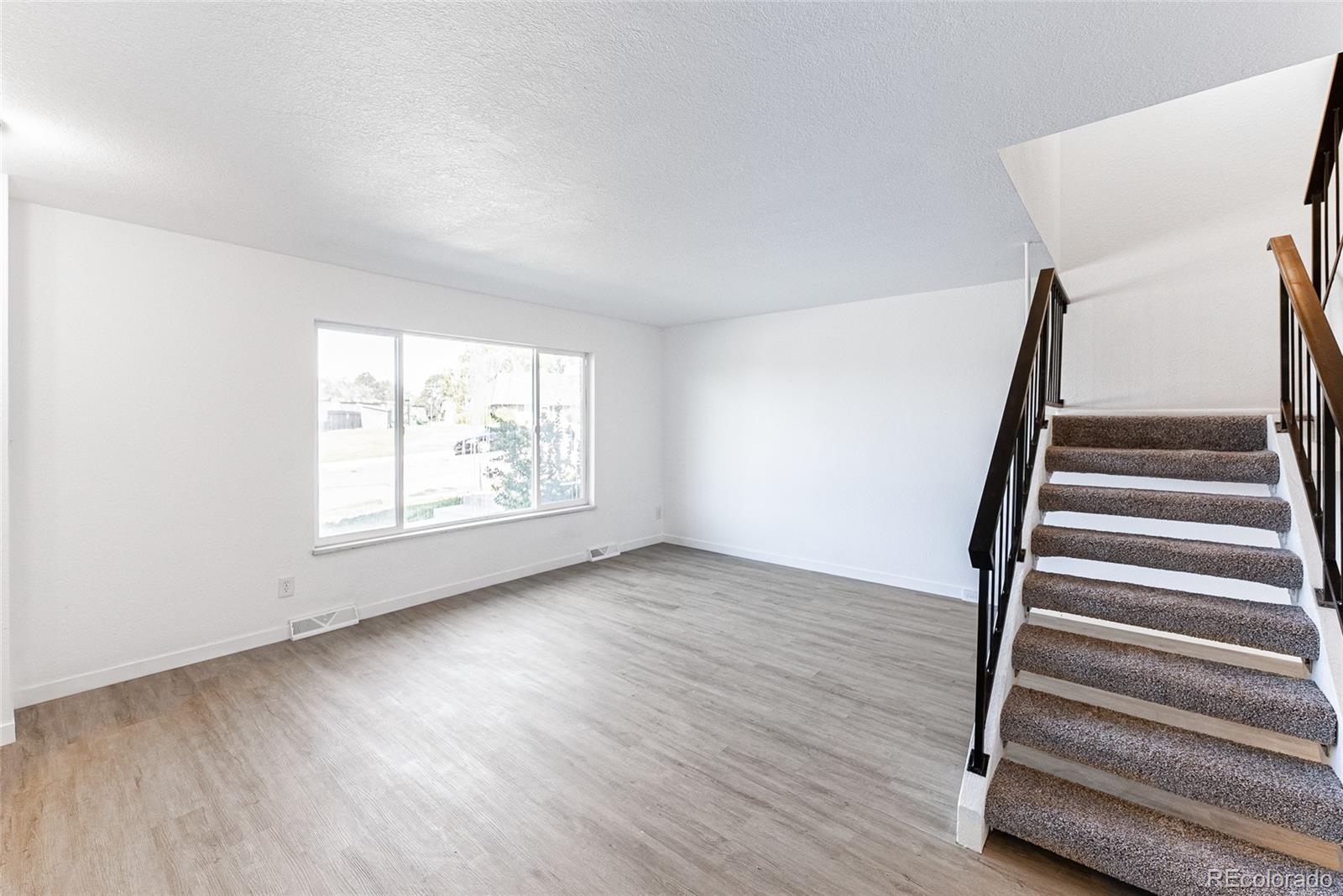 8690 Mariposa Street