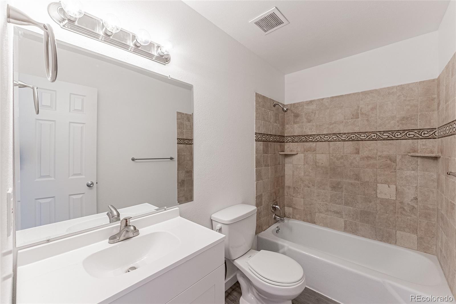 8690 Mariposa Street