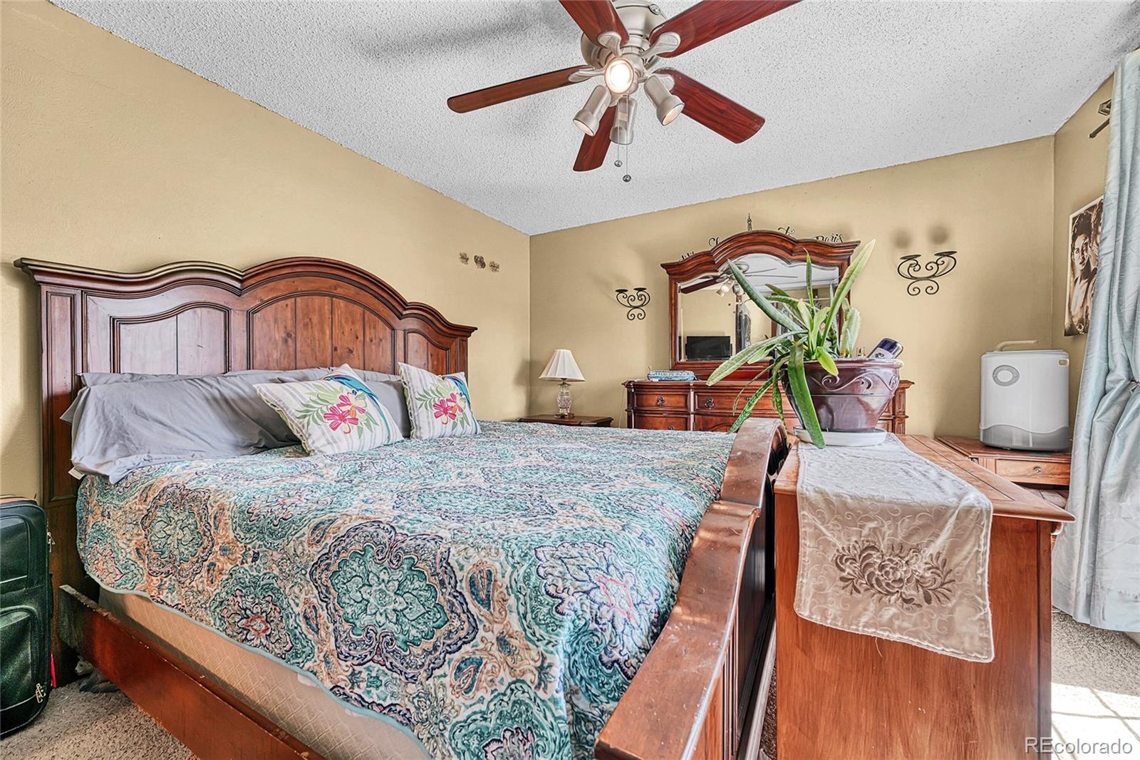 19785 E Oxford Drive