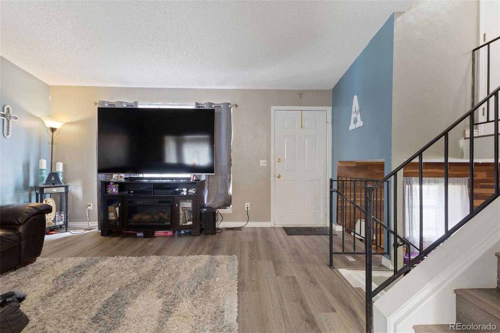 4416 E 93rd Place
