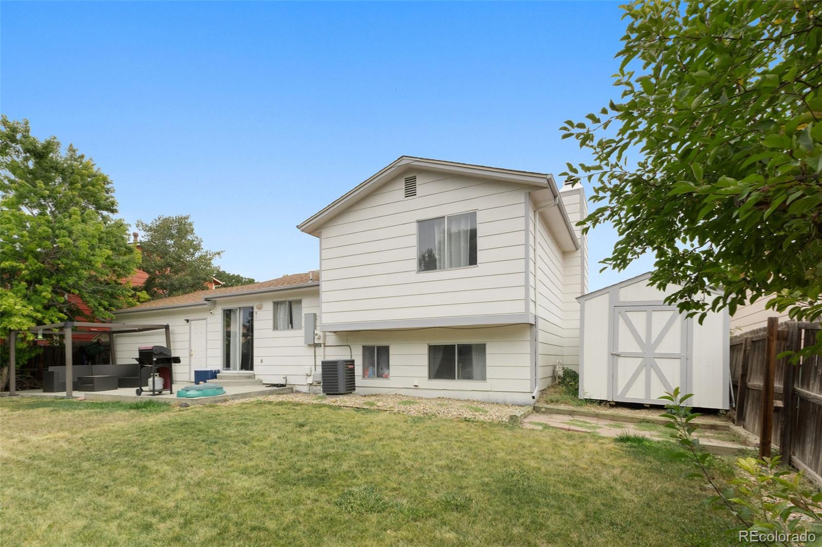 4416 E 93rd Place