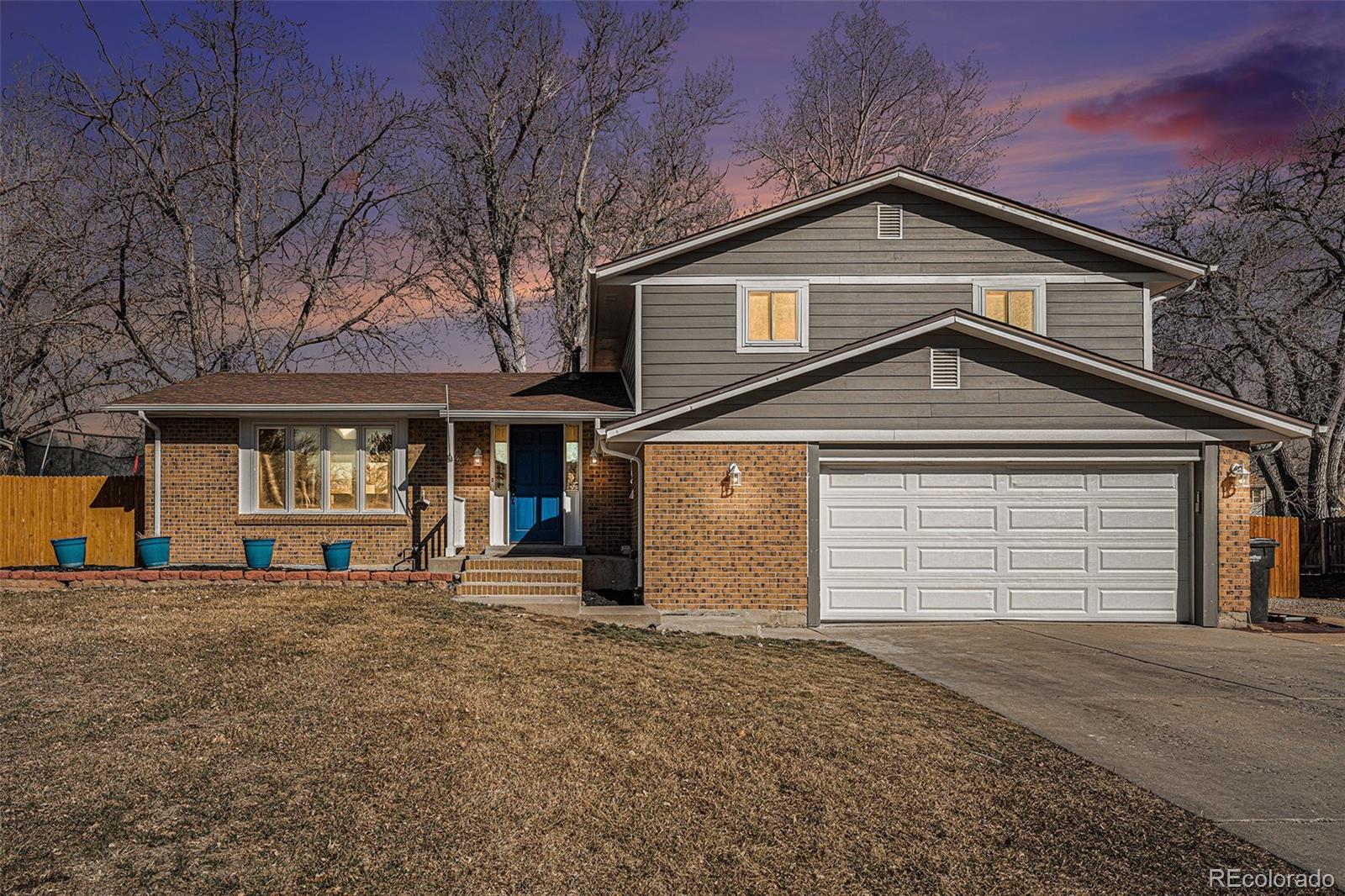 6844 Urban Street