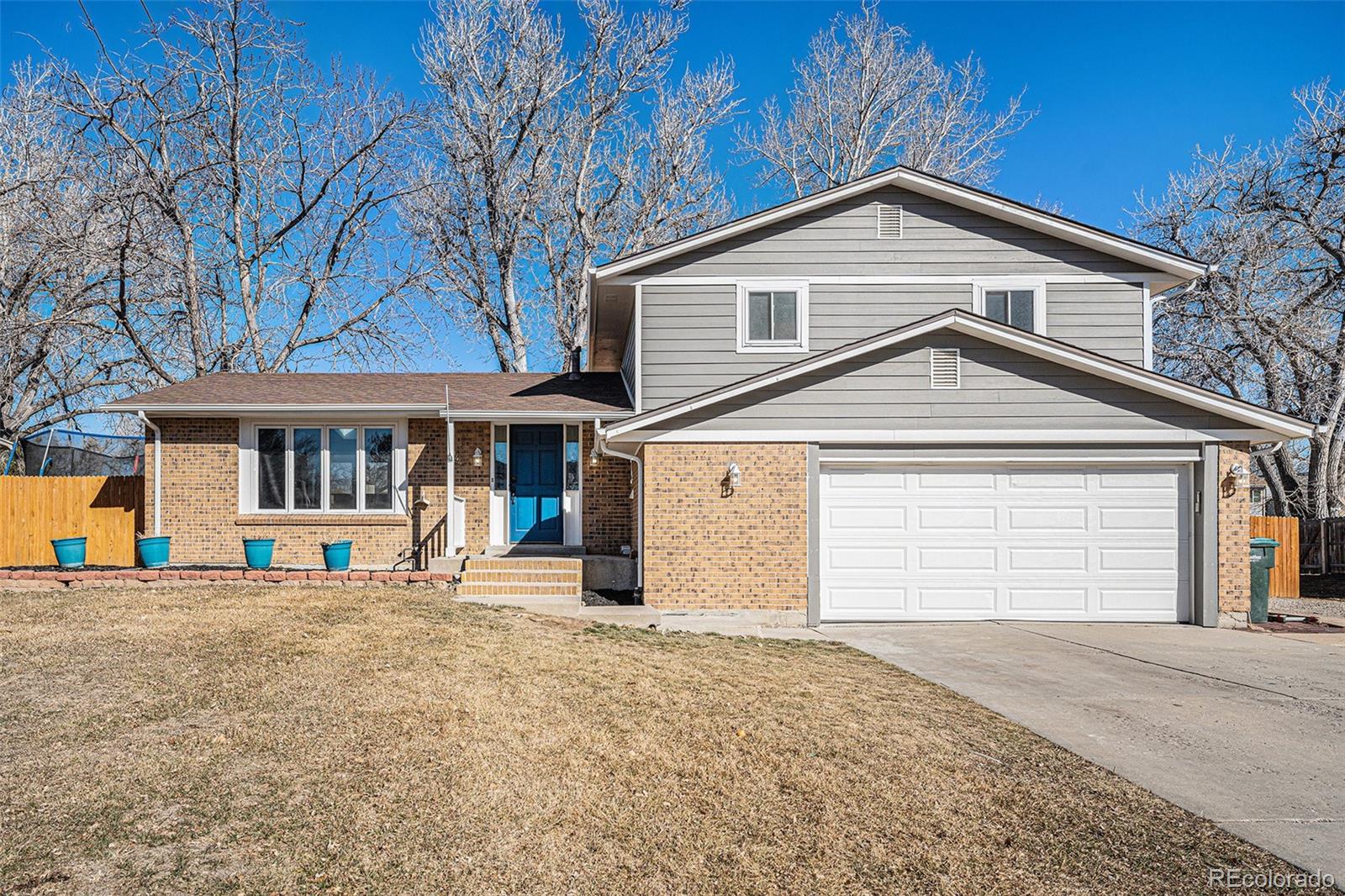 6844 Urban Street