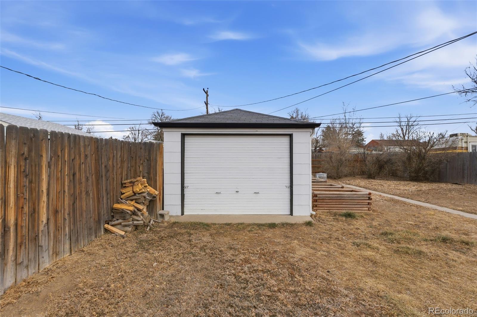 1656 N Newark Street