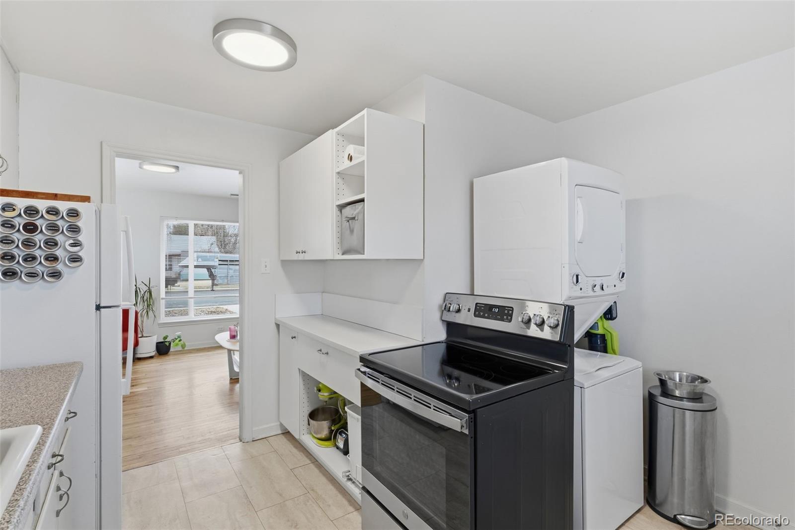 1656 N Newark Street