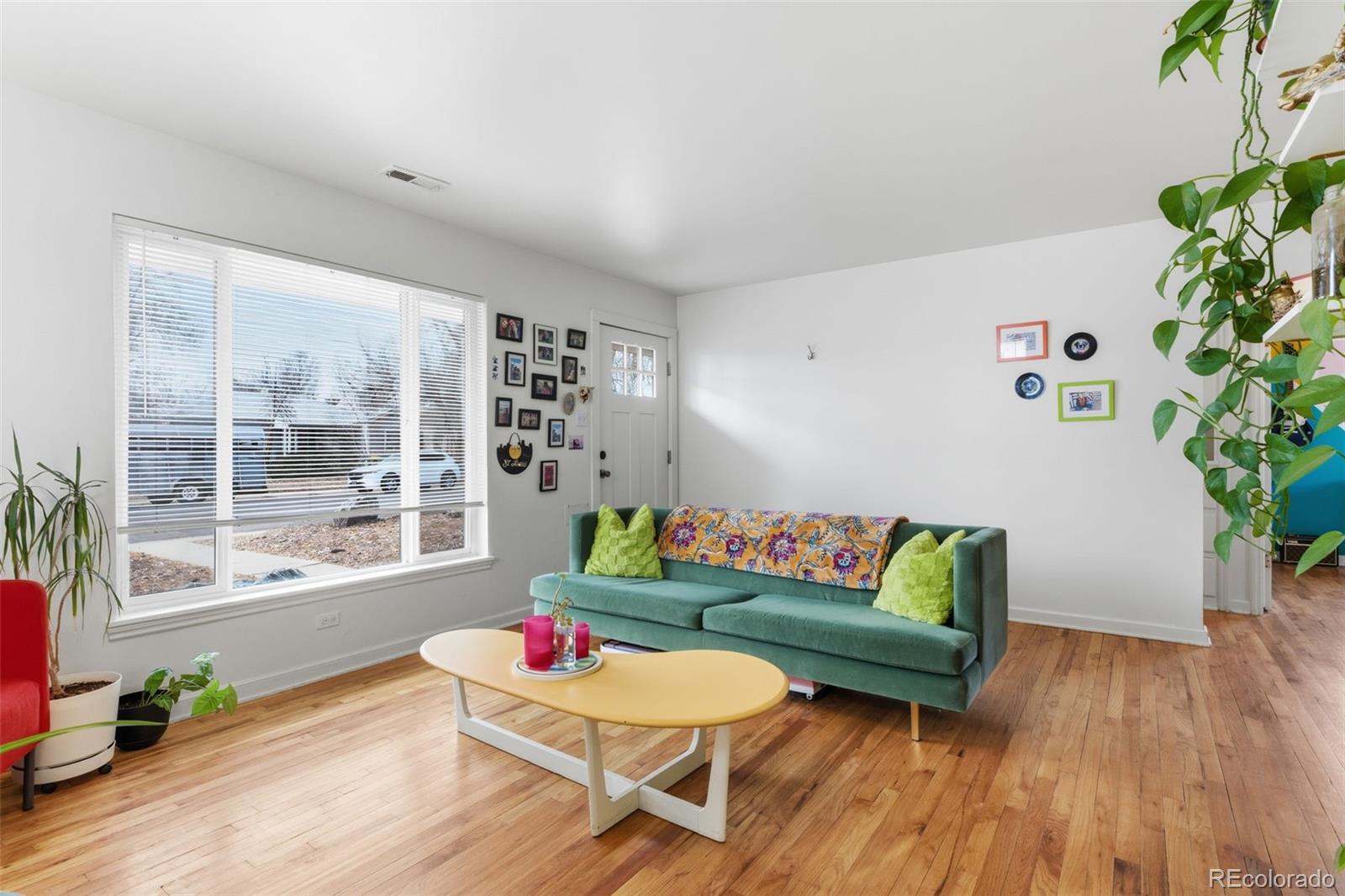 1656 N Newark Street