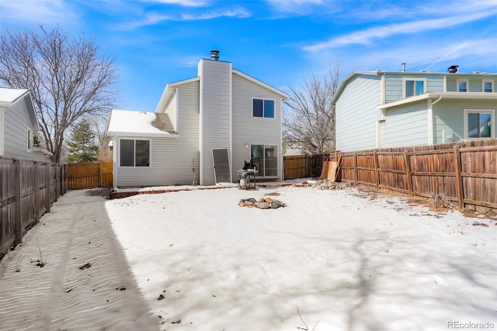 9611 W 105th Place