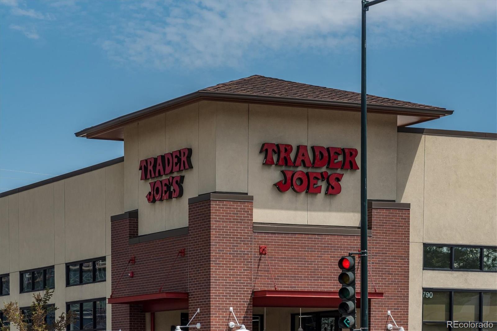 891 N Glencoe Street