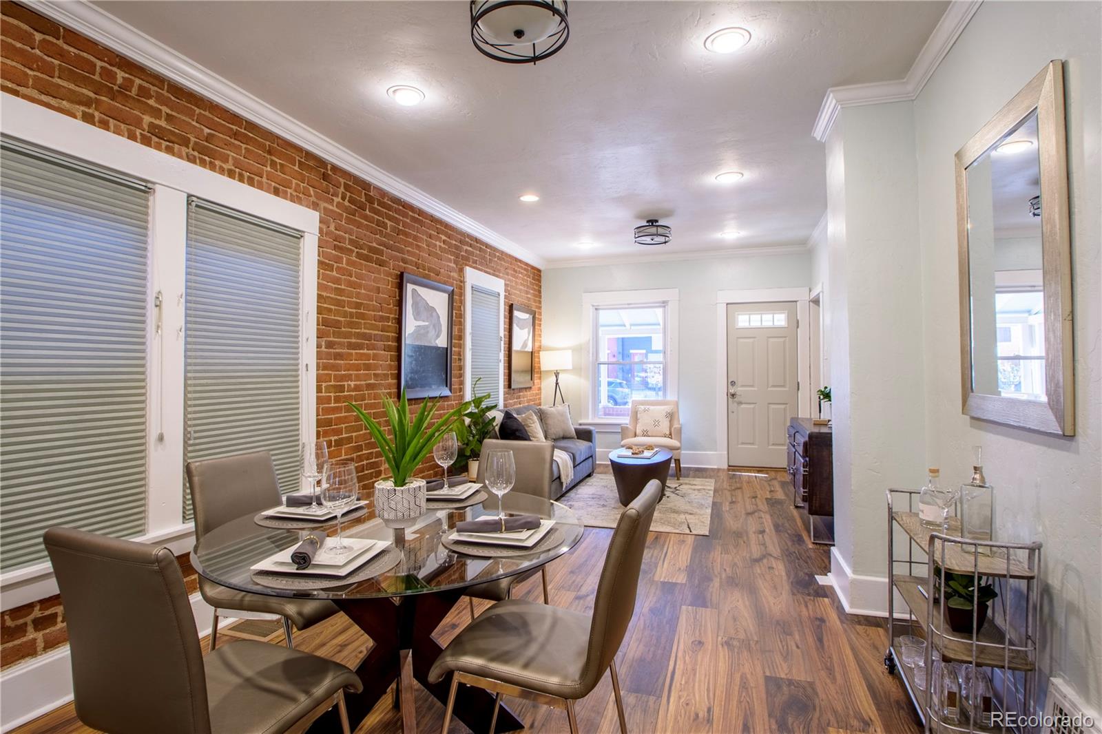 334 Galapago Street