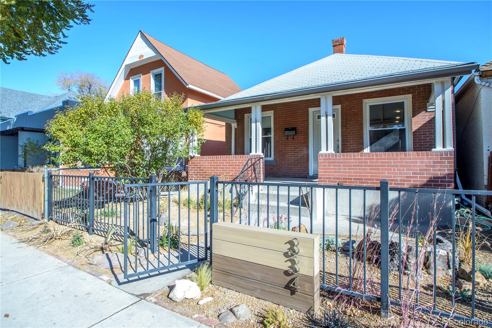 334 Galapago Street
