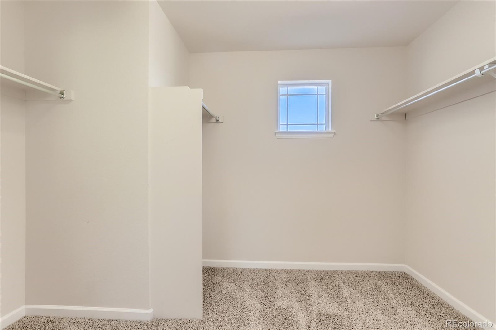 197 Maxwell Circle