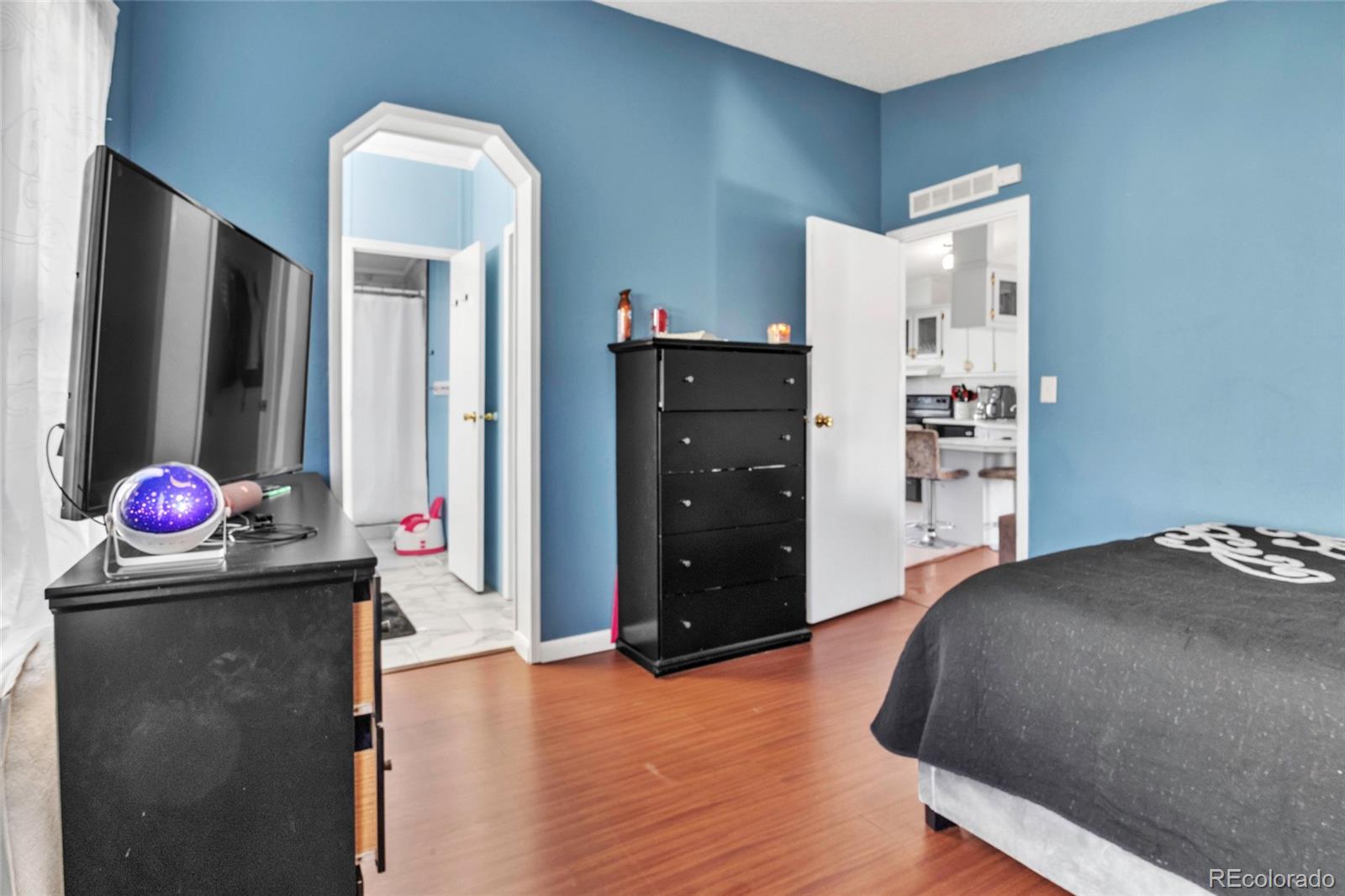 9064 Fontaine Street