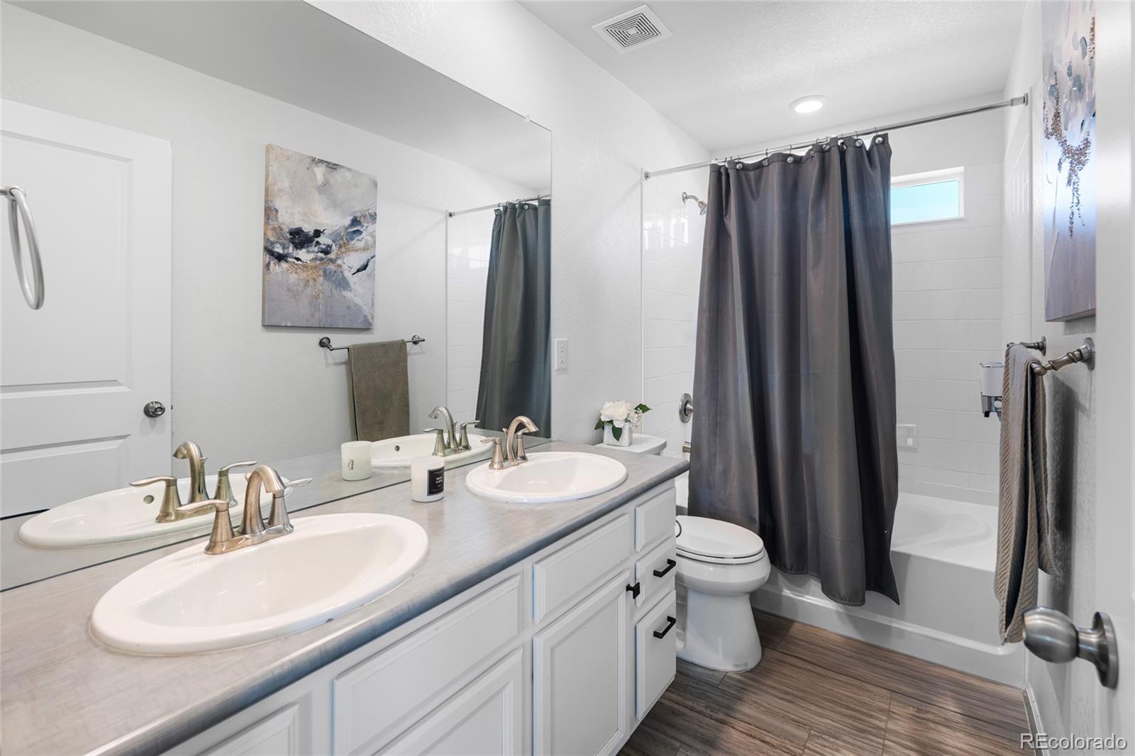 11087 Wheeling Court