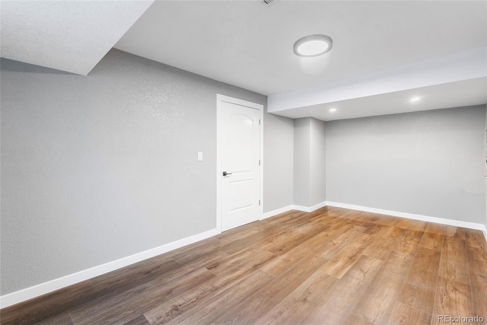 11087 Wheeling Court