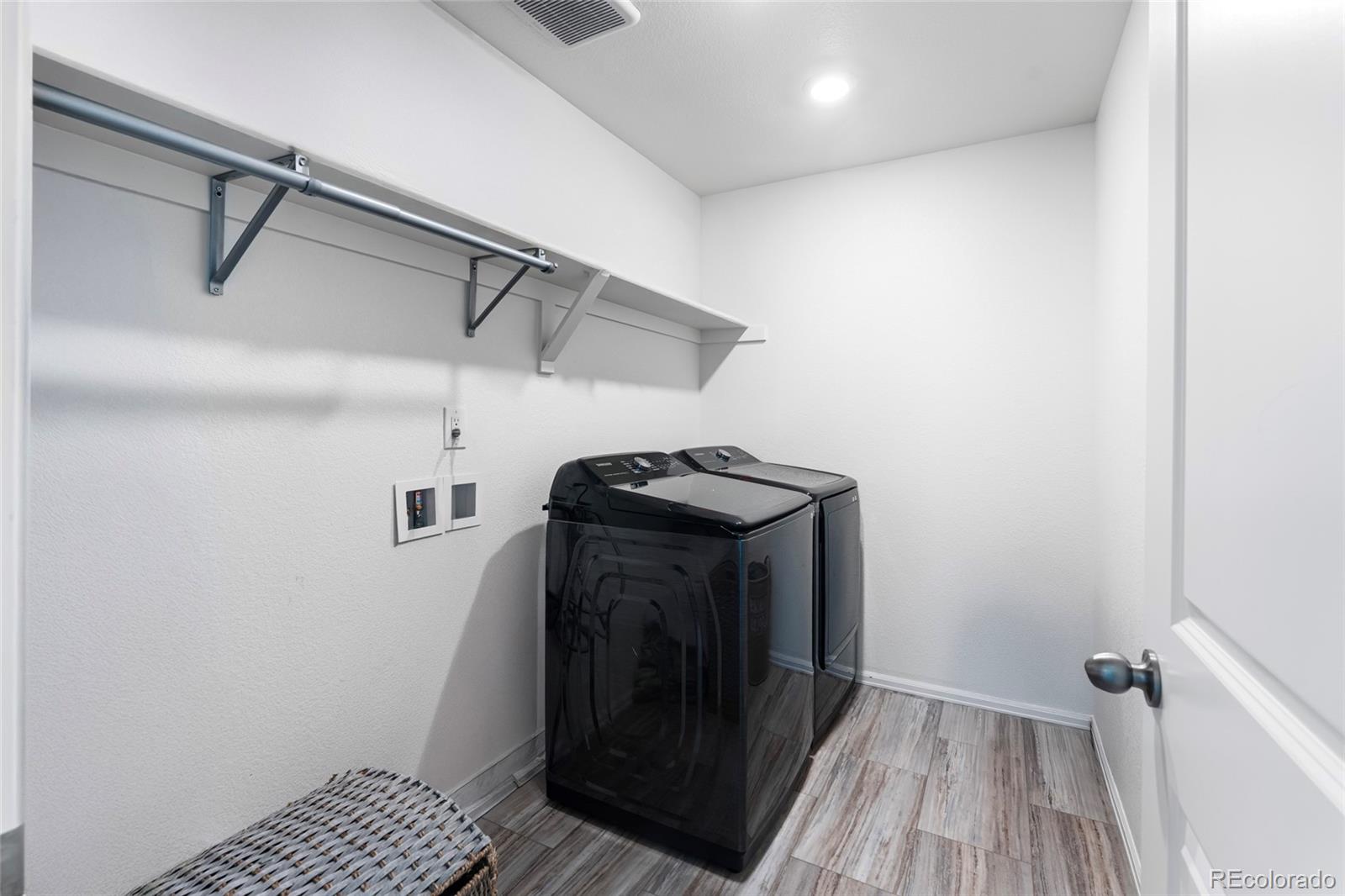 11087 Wheeling Court