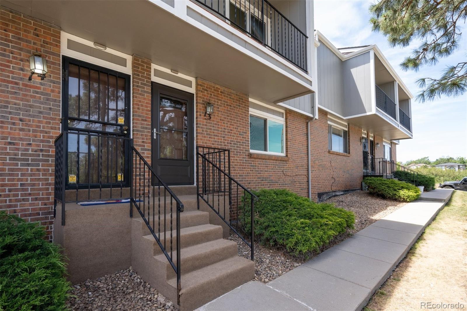 750 Tabor Street Unit: 13