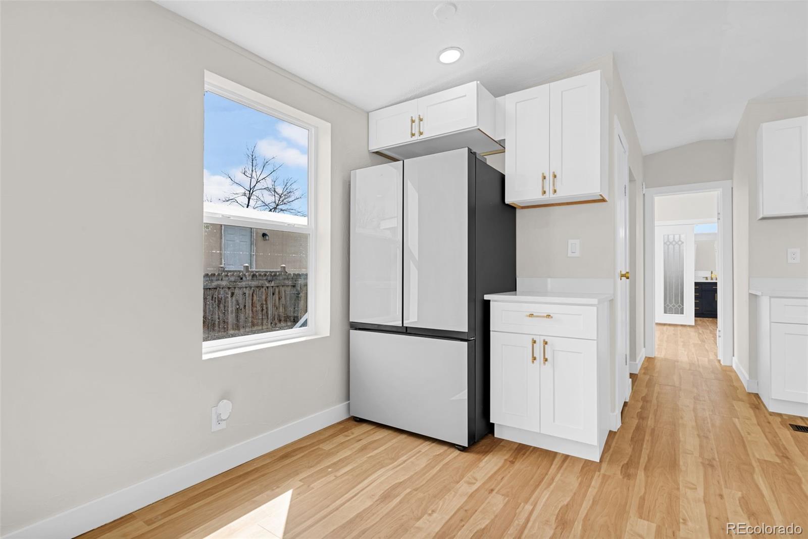 5144 E 97th Place