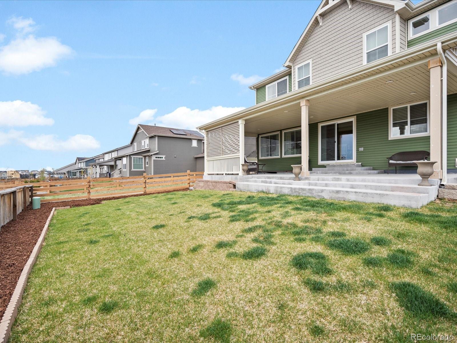 10957 Memphis Street