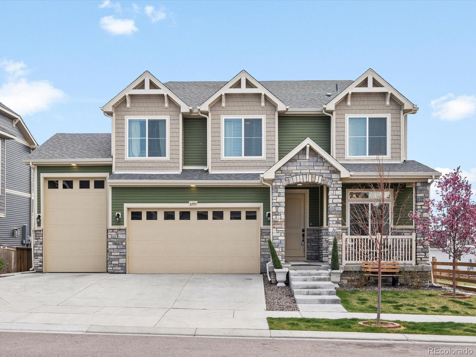 10957 Memphis Street