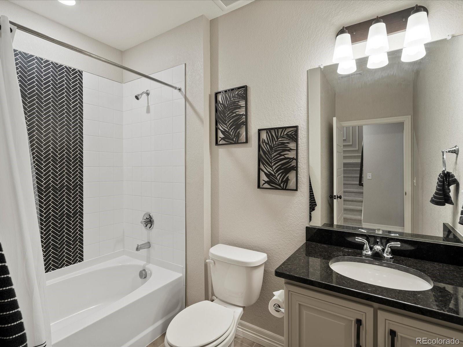 10957 Memphis Street