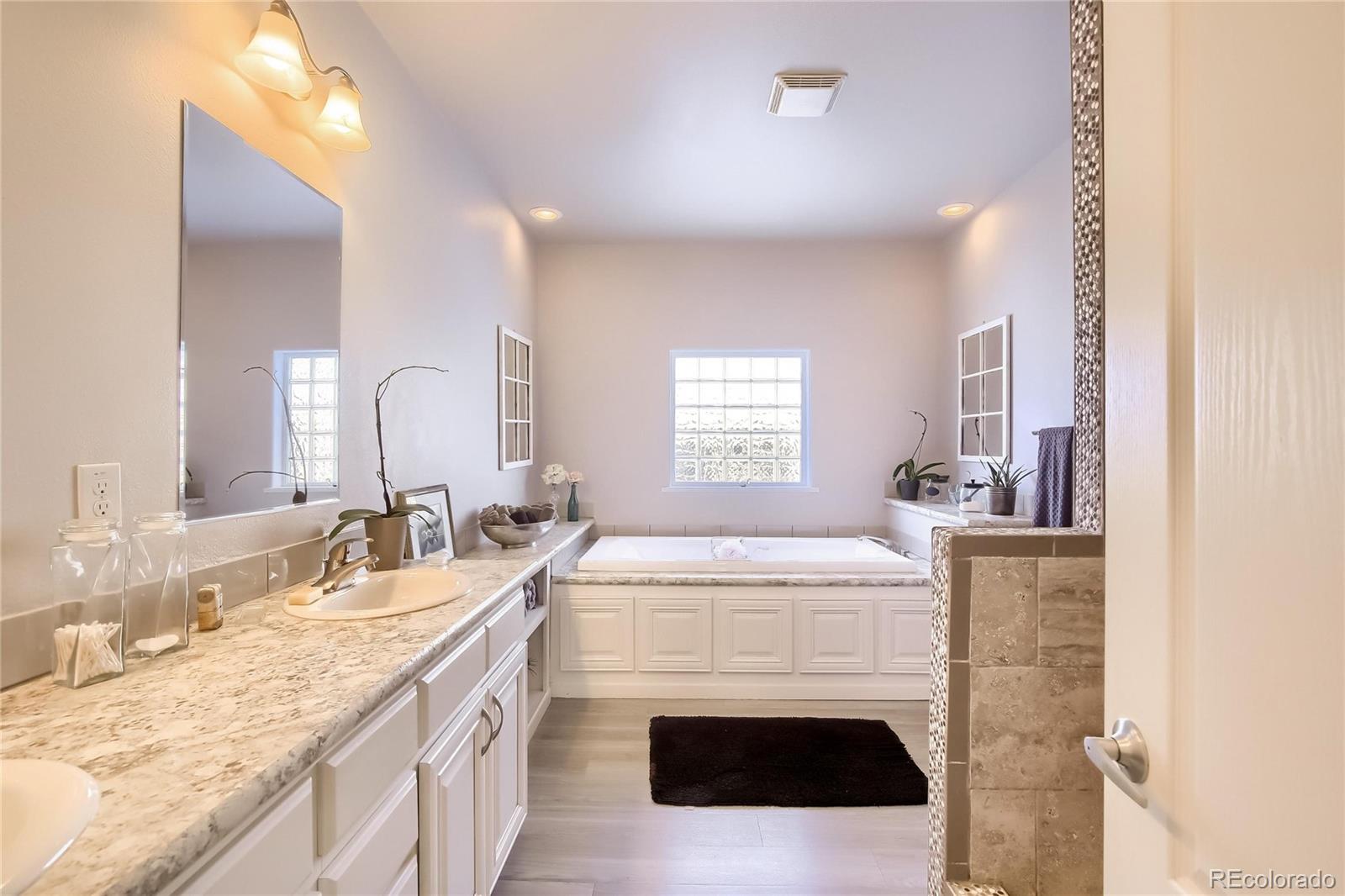 6140 Laural Grn Unit: 256