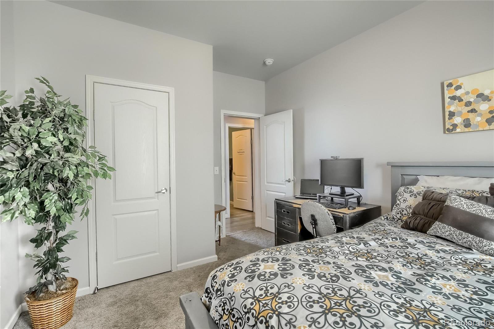 6140 Laural Grn Unit: 256
