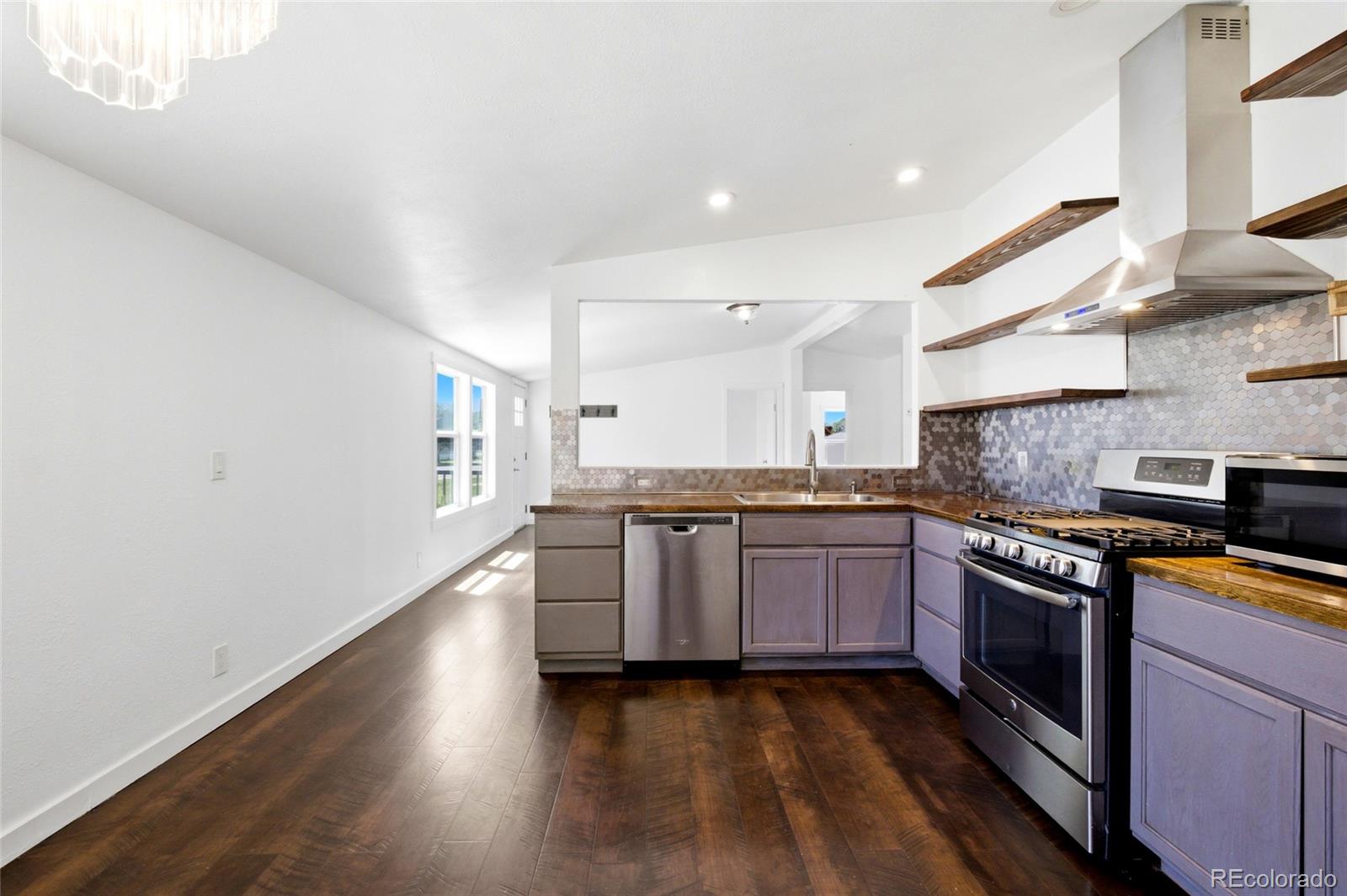 435 N 35th Avenue
