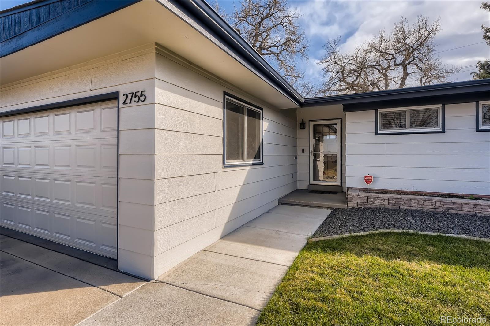 2755 S Osceola Way