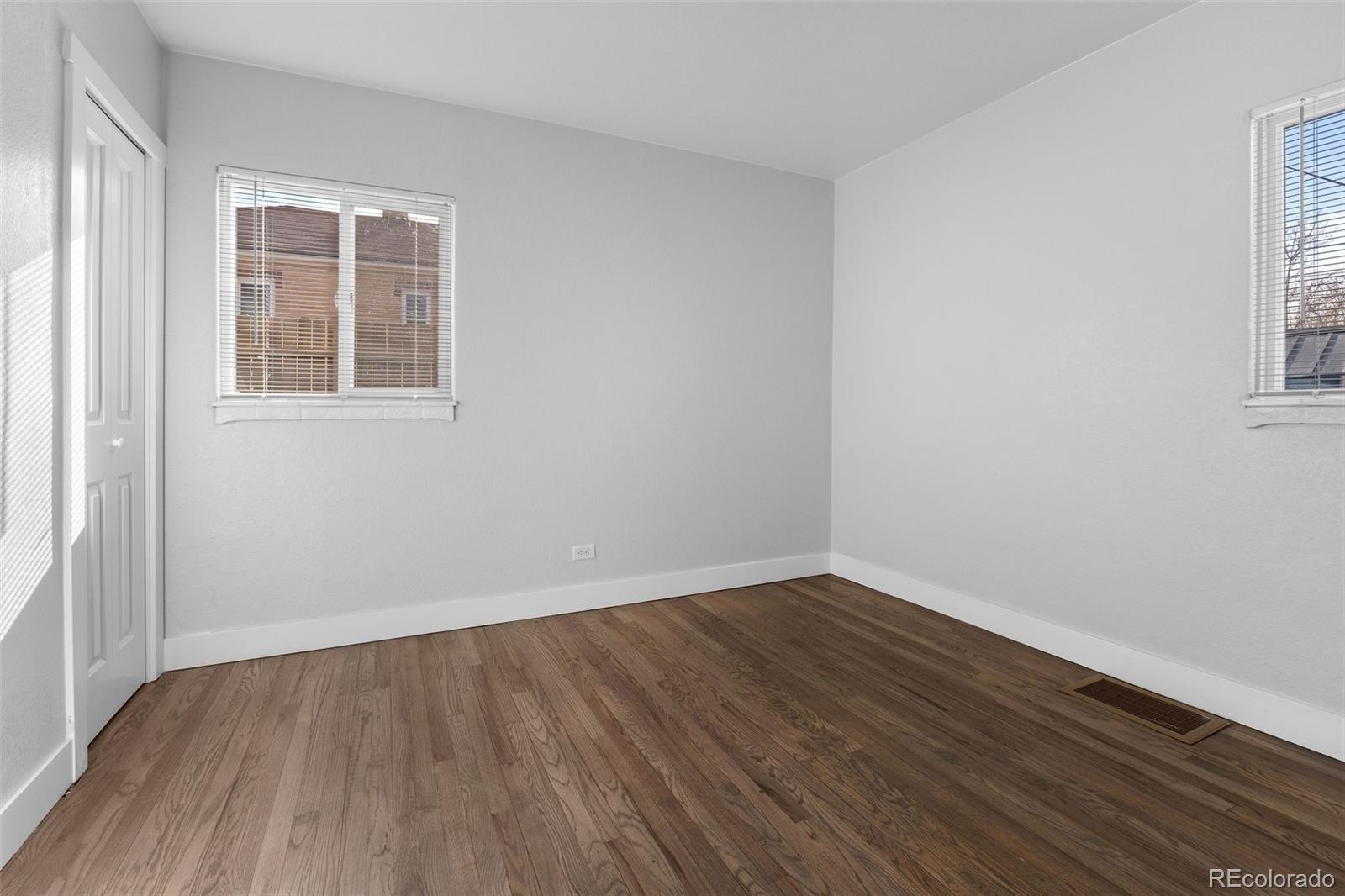 3043 N Saint Paul Street