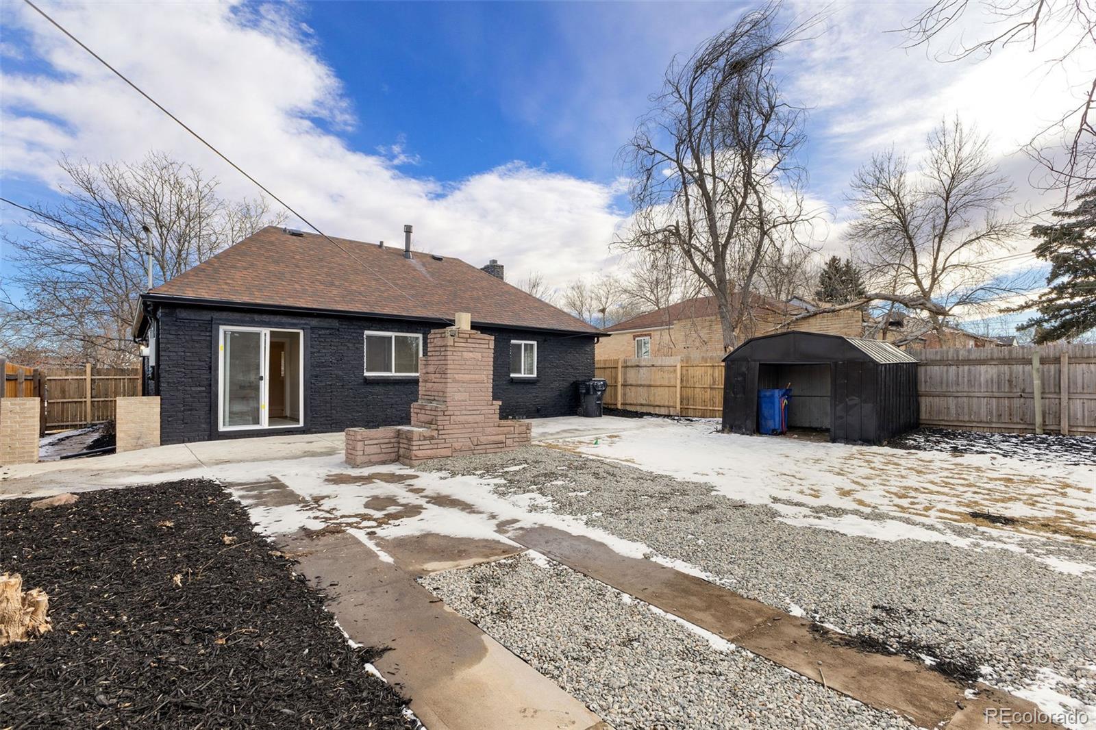 3043 N Saint Paul Street