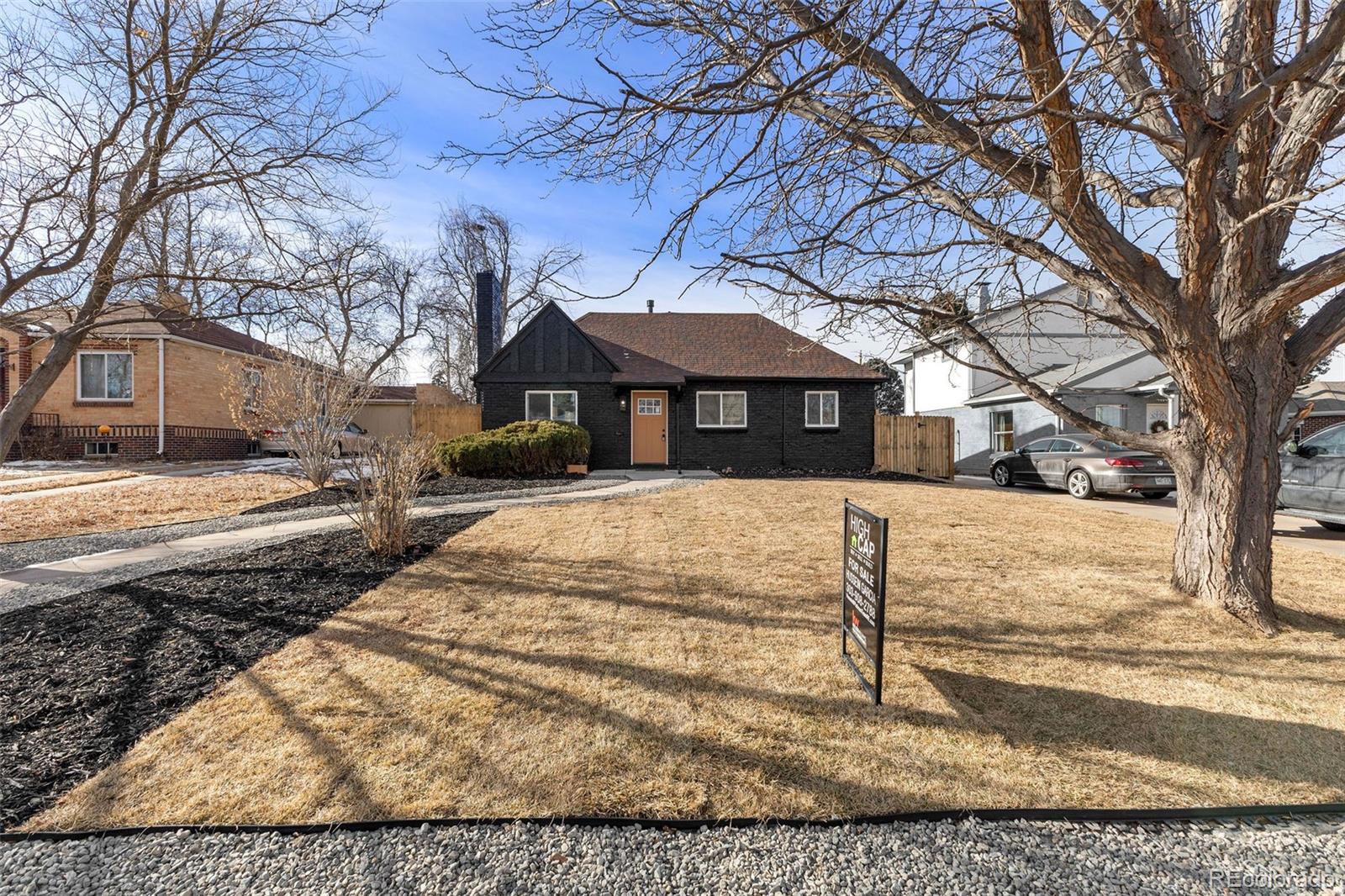 3043 N Saint Paul Street