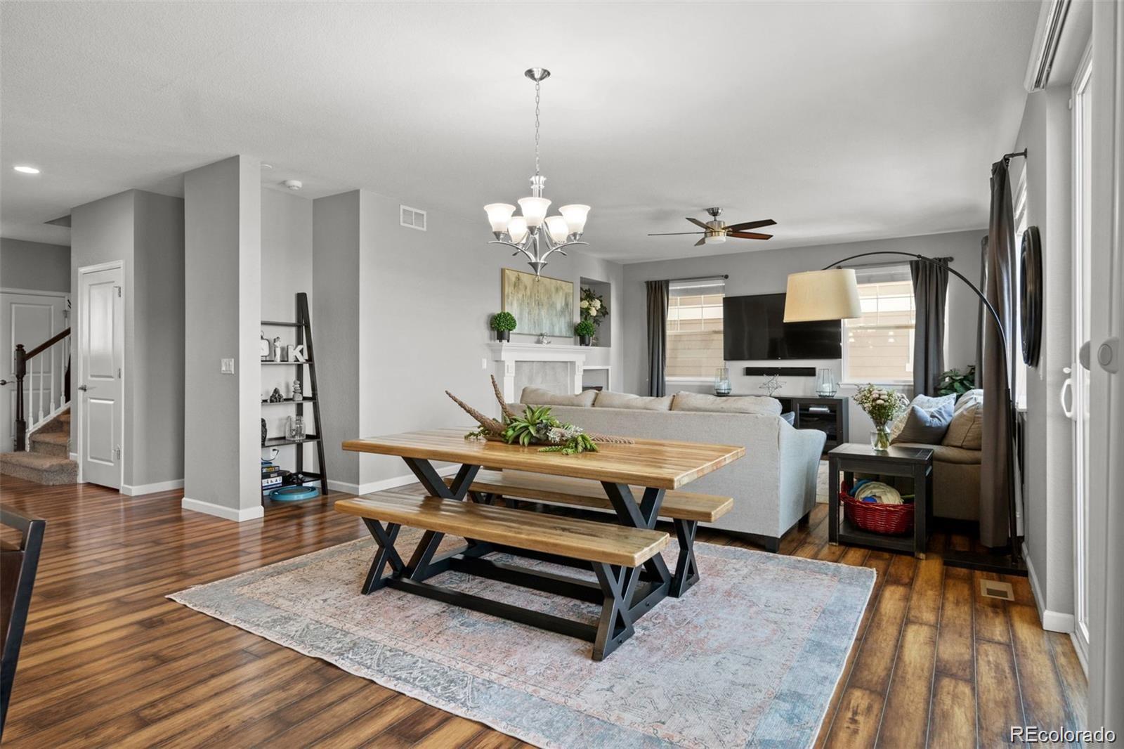 25808 E Calhoun Place