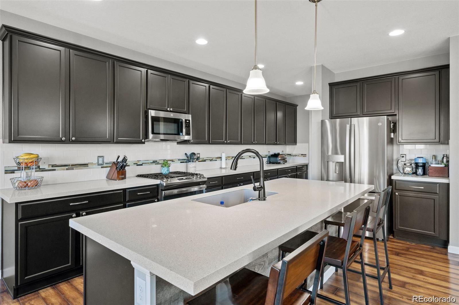 25808 E Calhoun Place