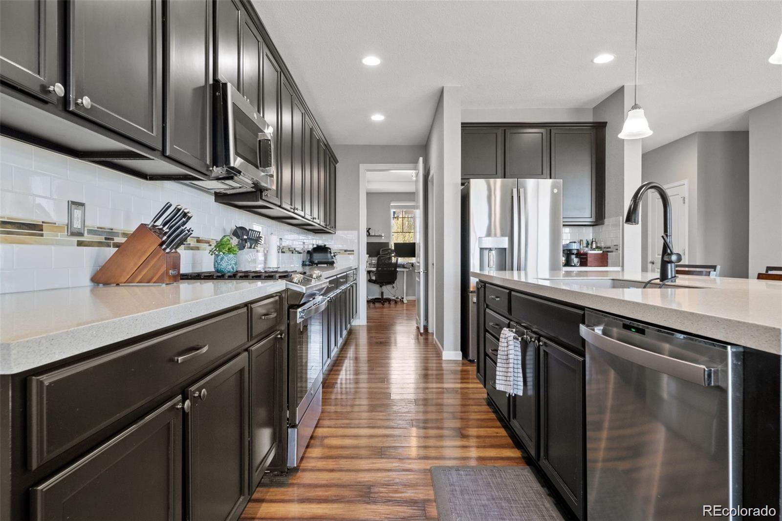 25808 E Calhoun Place