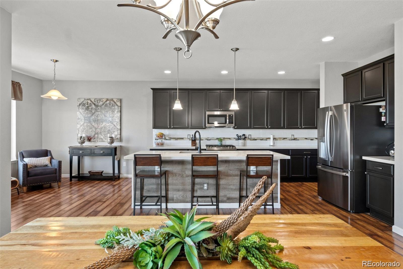 25808 E Calhoun Place