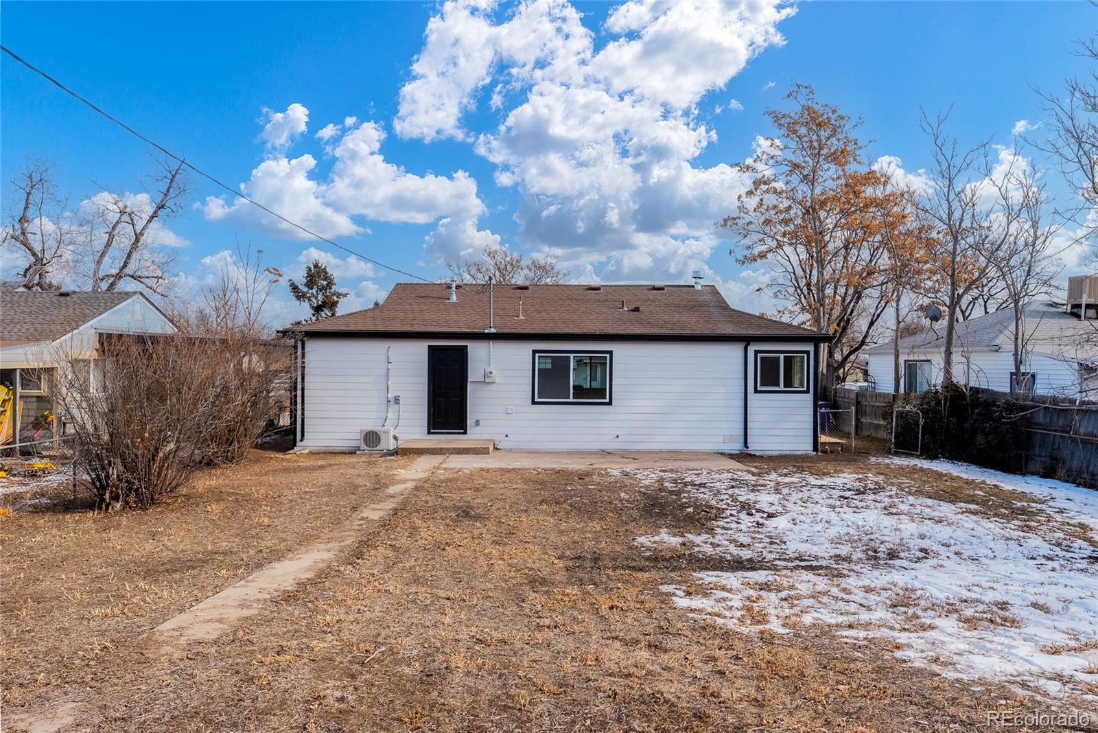 1251 S Shoshone Street